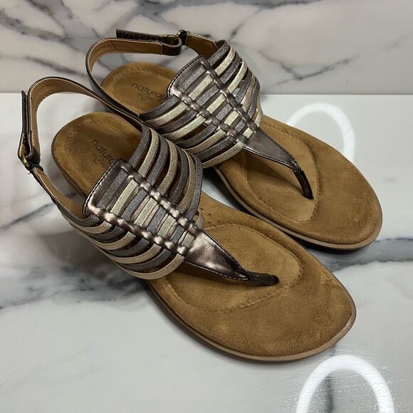 Natural Soul Naturalizer | Metallic Strappy Thong Comfort Jette Sandals Sz 7.5 - Picture 1 of 5
